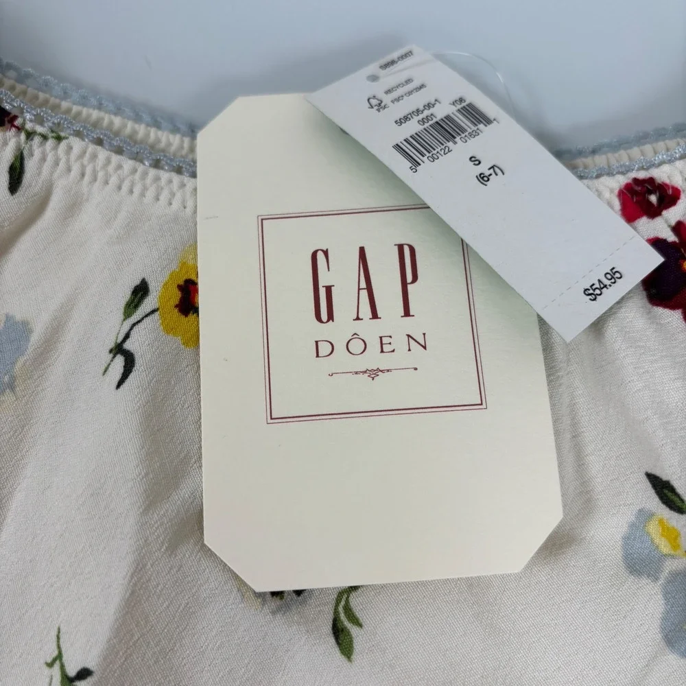 GAP x DOEN GIrls Small 6-7 White Floral Mini Skirt NWT Lace Trim Pansy Print